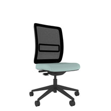 NN100 Black Mesh Back Task Chair With Black Frame