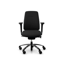 RH Logic 200 - Medium chair in black